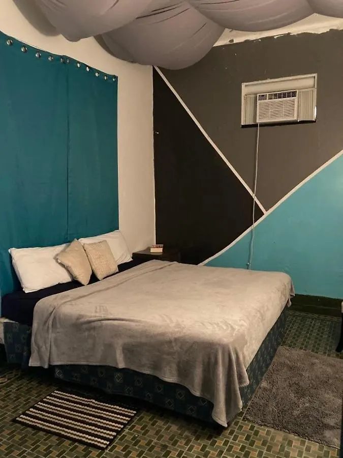 Medusa'S Hostel Aguadilla